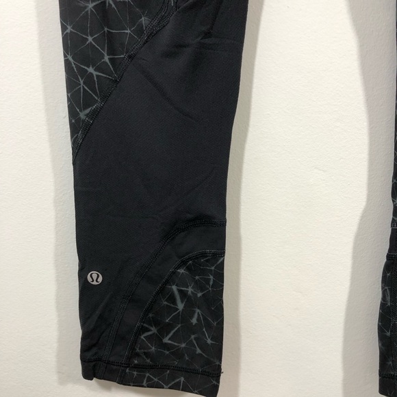 Lululemon Inspire Crop II Luxtreme Star Crushed 8 - Picture 7 of 8